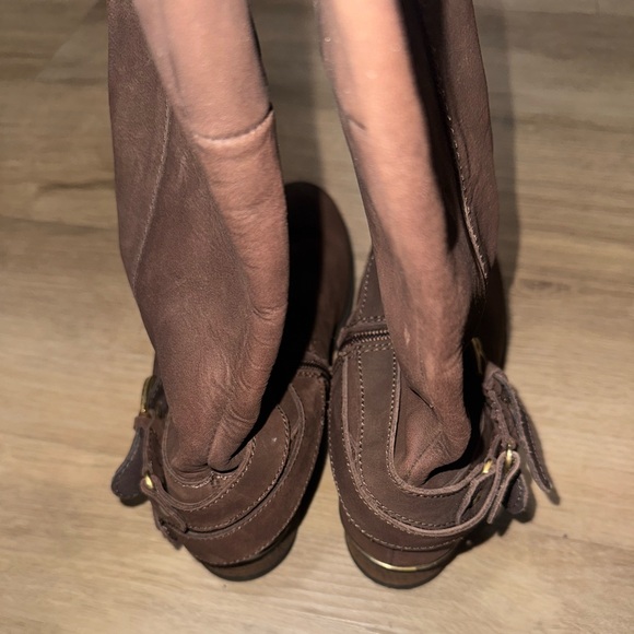 Steve Madden Chocolate Heeled Boots with Gold Accents - Picture 4 of 6